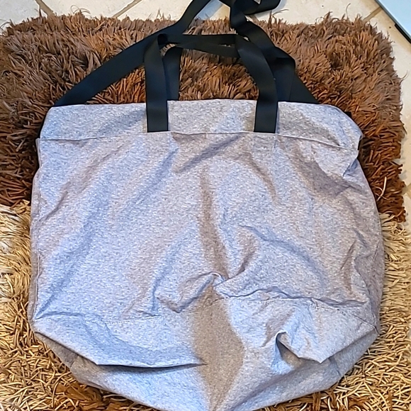 Pink Weekender Bag - Picture 2 of 5